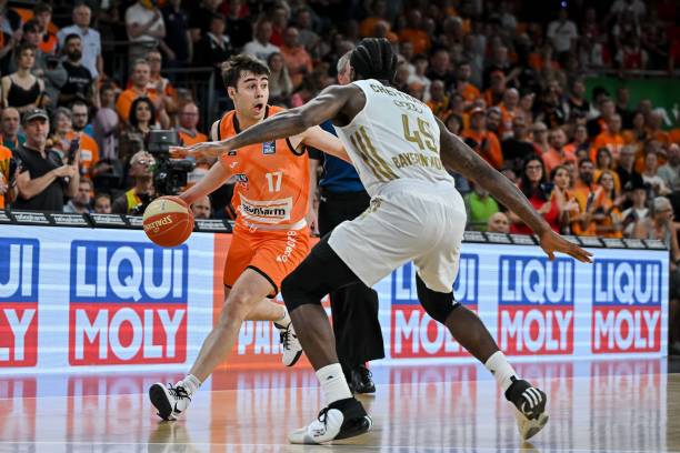 己的战斗力 己的战斗力