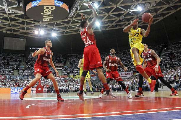 何成为球队 何成为球队