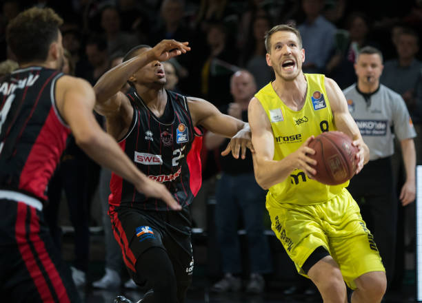 略显疲软 略显疲软